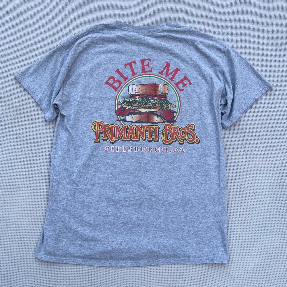 Primanti Bros Pittsburgh Bite Me Graphic T-Shirt Gray Large
